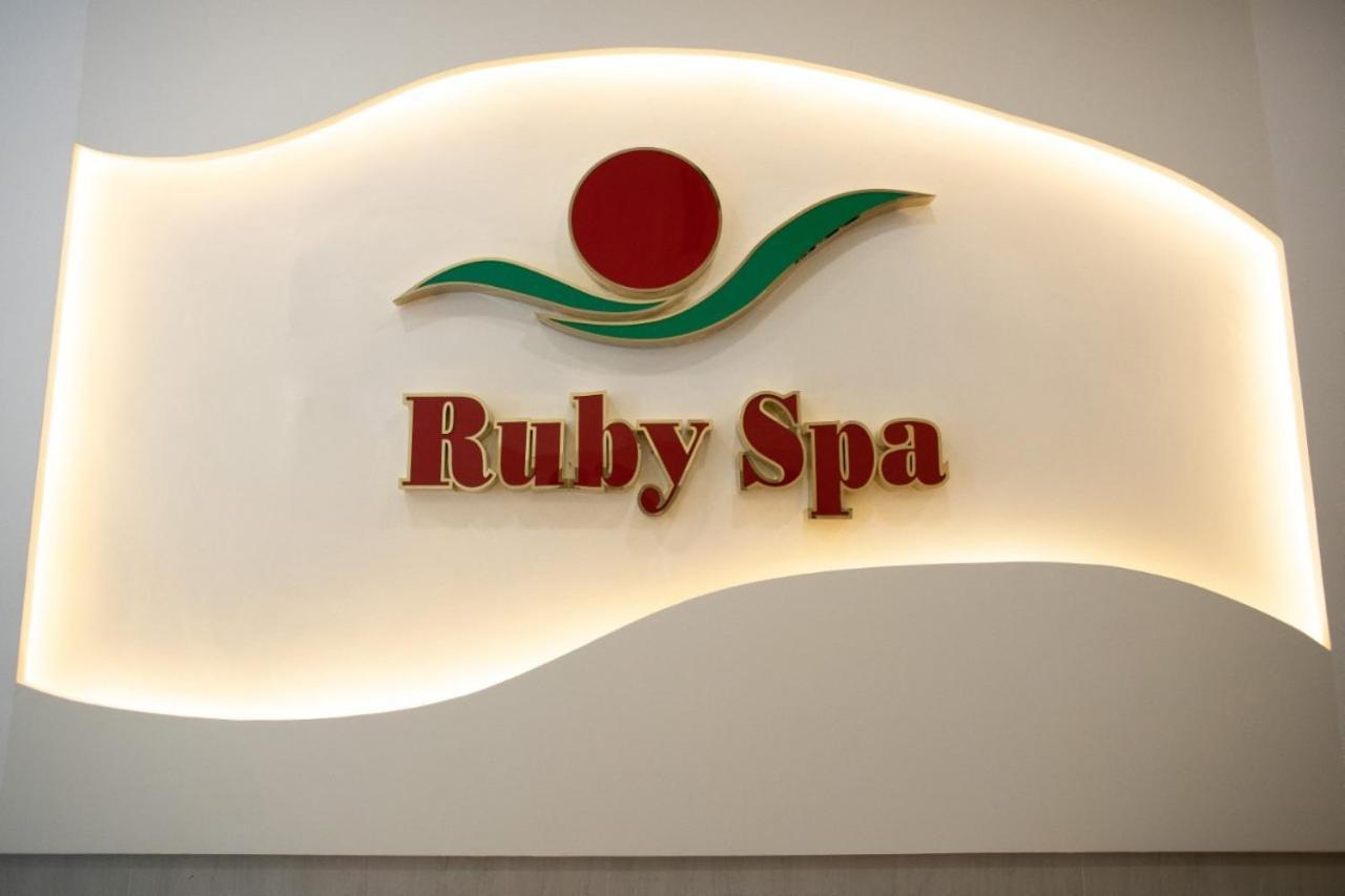 Ruby Hotel Ho-Chi-Minh-Stadt Exterior foto